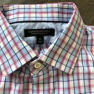 Banana Republic Shirts - Banana Republic M non-iron classic fit Banana Republic Shirts - Banana Republic M non-iron classic fit